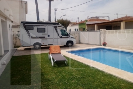 Resale - Apartment/Flat - Torrevieja - Playa del cura