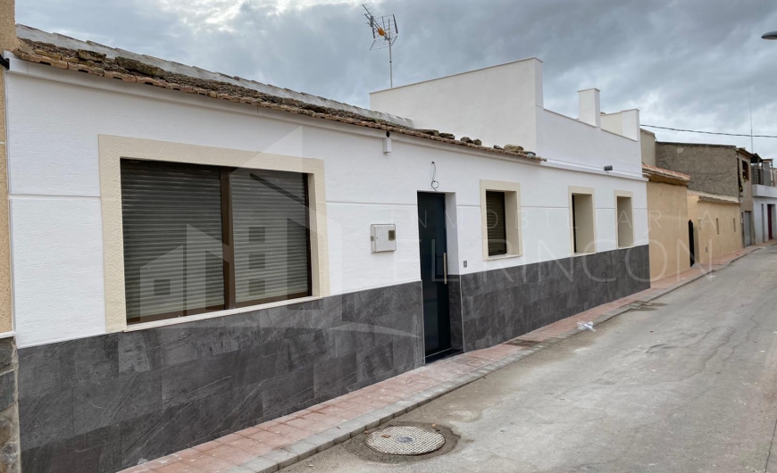 Segunda Mano - Casa de Pueblo - Almoradí - Saladar