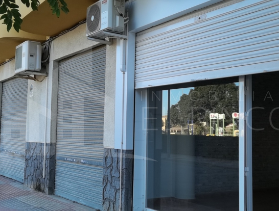 Local De Commerce - Location long terme - Catral - Catral