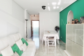 Resale - Apartment/Flat - Alicante