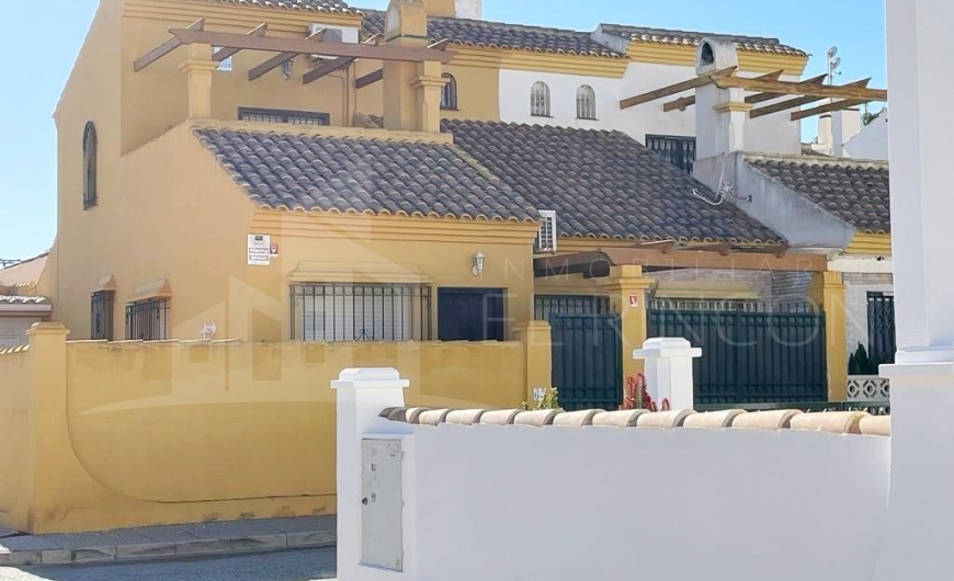 Resale - Terraced house - Orihuela costa - Playa Flamenca